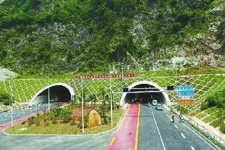 【公路隧道】深圳新彩隧道贯通 道路主线长3.25公里