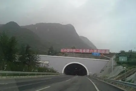 上海slower隧道无线通信系统助力贵阳市白修大道六道拐隧道通信畅通